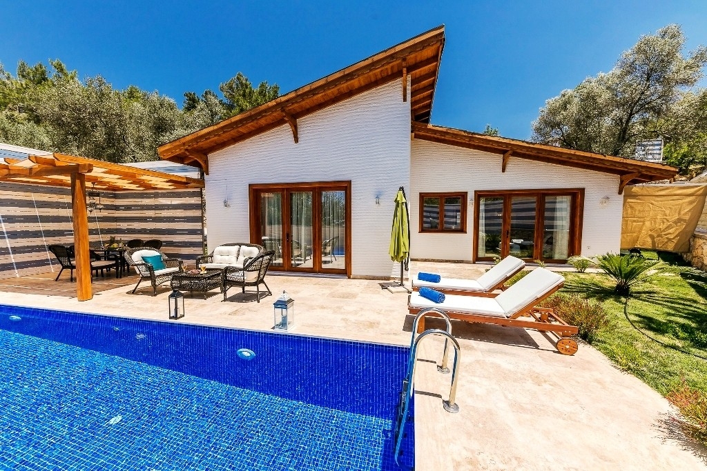 Kaş İslamlar'da Doğa İçerisinde, Özel Havuzlu, Modern Villa
