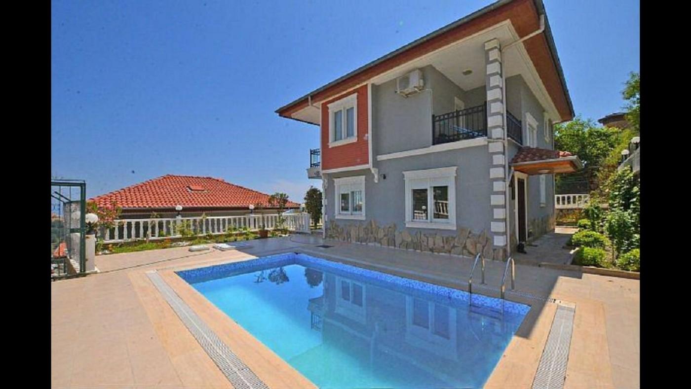 Alanya'da Deniz ve Orman Manzaralı, Özel Havuzlu, Lüks Villa-12403