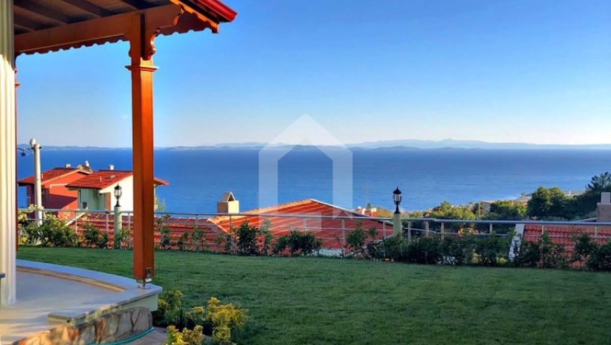 Balıkesir Edremit'te Doğa ve Deniz Manzaralı, 6 Kişilik, Lüks Villa-25432