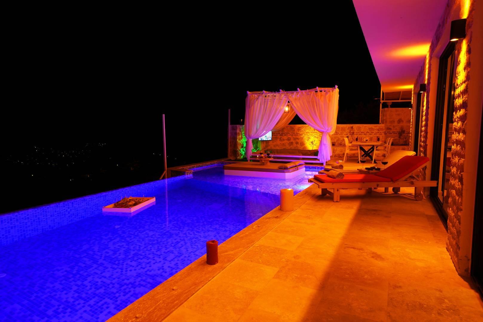 Kaş İslamlar'da Deniz ve Doğa Manzaralı, Özel Havuzlu, Lüks Villa-26648
