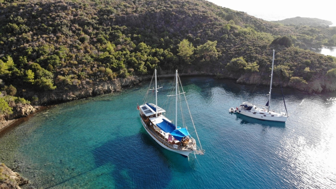Bodrum'da Eşsiz Bir Deneyim Sunan, 5 Kabinli, Konforlu Gulet