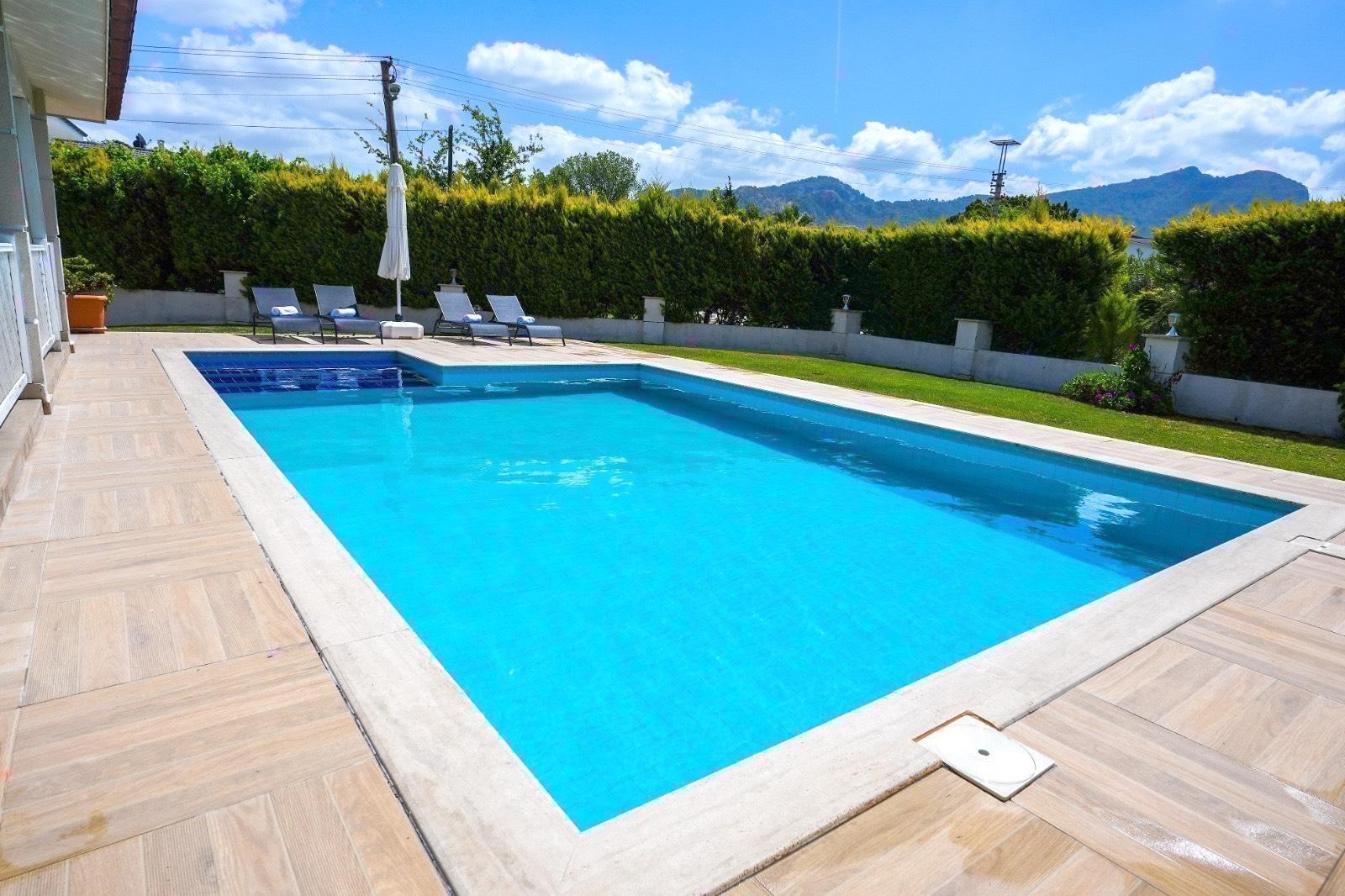 Dalyan'da Geniş Bahçeli, Özel Havuzlu, Merkeze Yakın Villa-43697