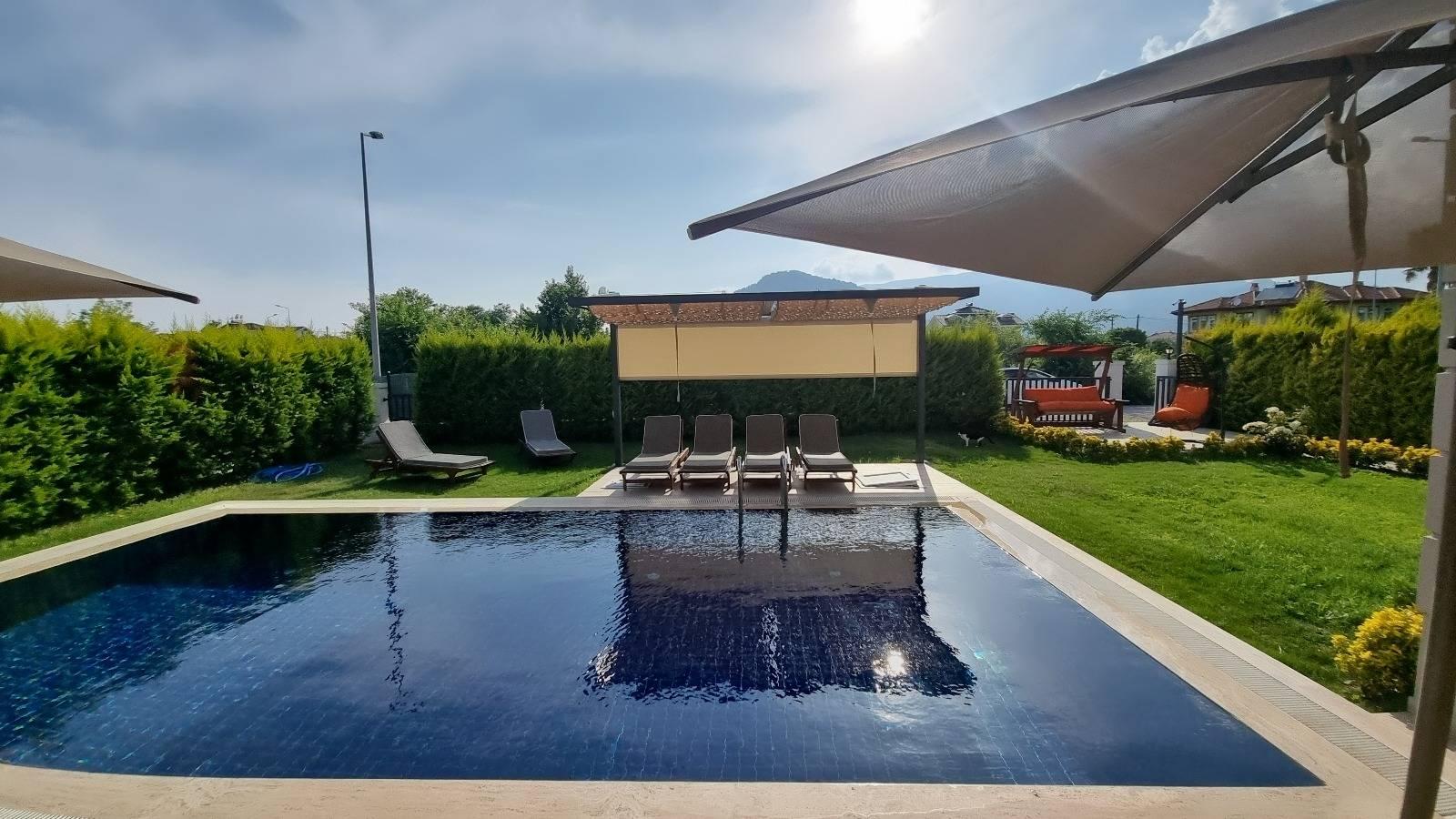 Dalyan'da Merkeze Yürüme Mesafesinde, Özel Havuzlu, 8 Kişilik Villa-24439