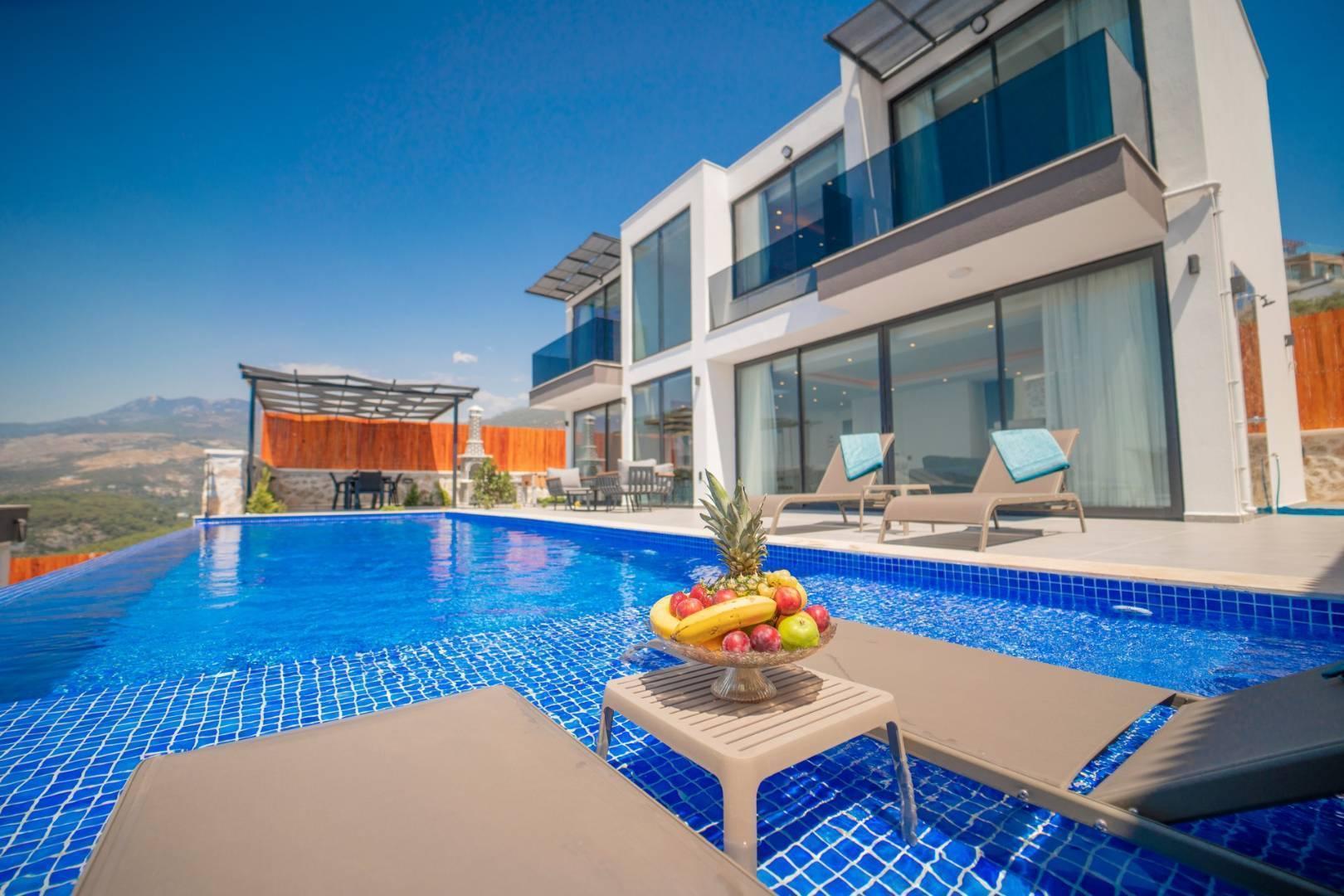 Kaş Kalkan'da Eşsiz Doğa Manzaralı, Özel Havuzlu, Lüks Villa-29238