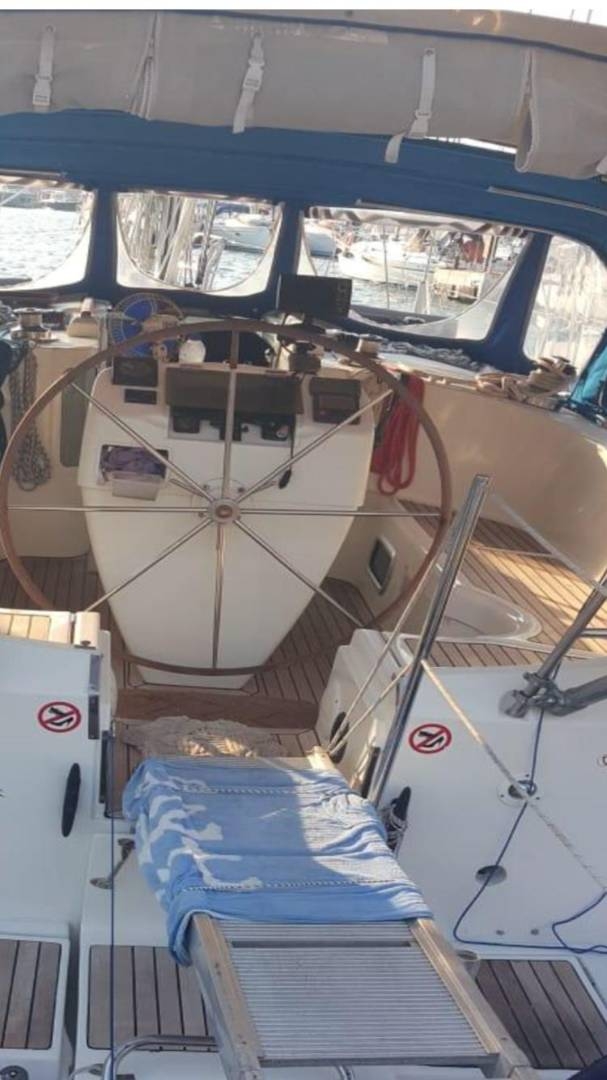 Kuşadası'nın Harika Maviliklerinde, 3 Kabinli, Kiralık Yelkenli