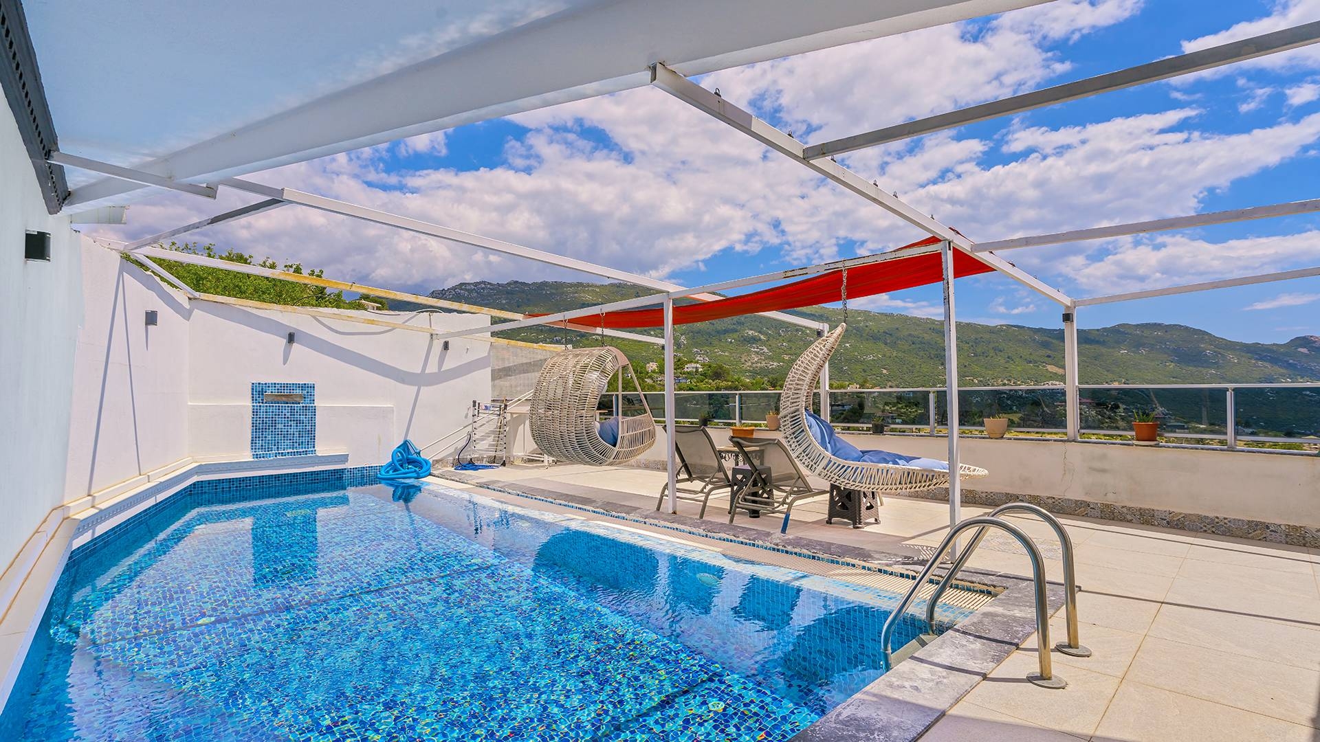 Kaş İslamlar'da Doğanın Kalbinde, Özel Havuzlu, 4 Kişilik Villa