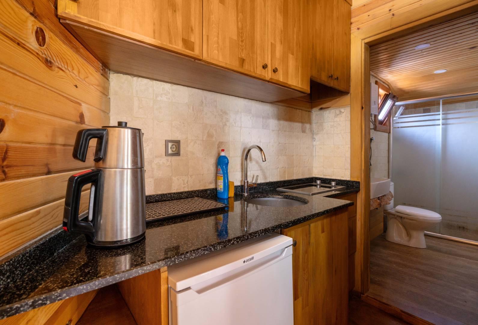 Antalya Alanya'da Denize Yakın Konumda, Ortak Havuzlu, Şık Bungalov-43192