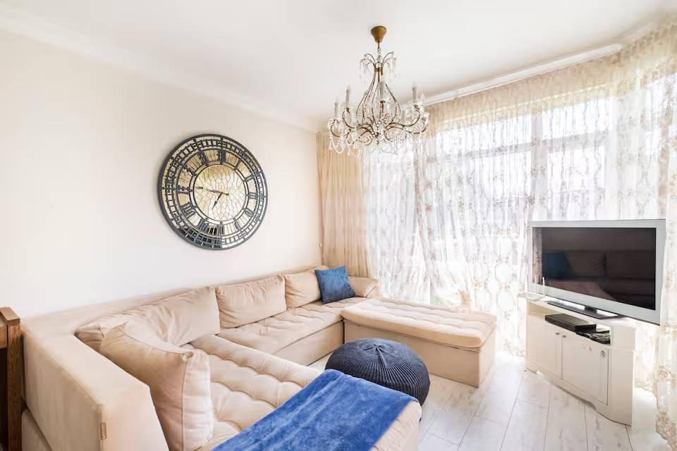 Didim Akbük'te Denize Sıfır Konumda, Ortak Havuzlu, Konforlu Daire-42509