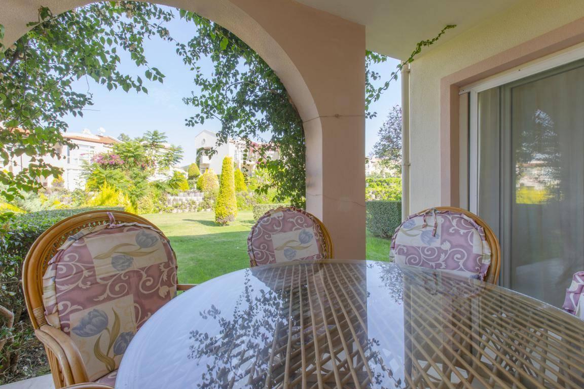 Didim Akbük'te Denize Sıfır Konumda, Konforlu, Bahçeli Yazlık-38824