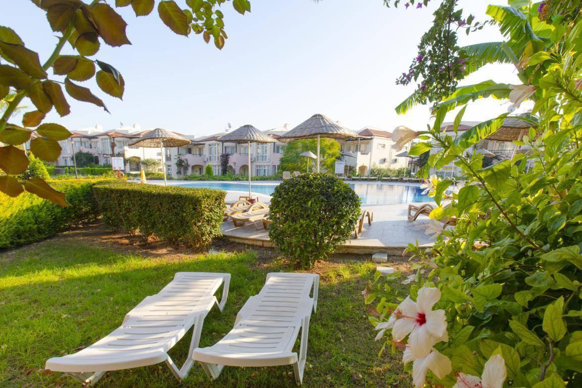 Didim Akbük'te Denize Yakın Konumda, Ortak Havuzlu, Bahçeli Yazlık-42435