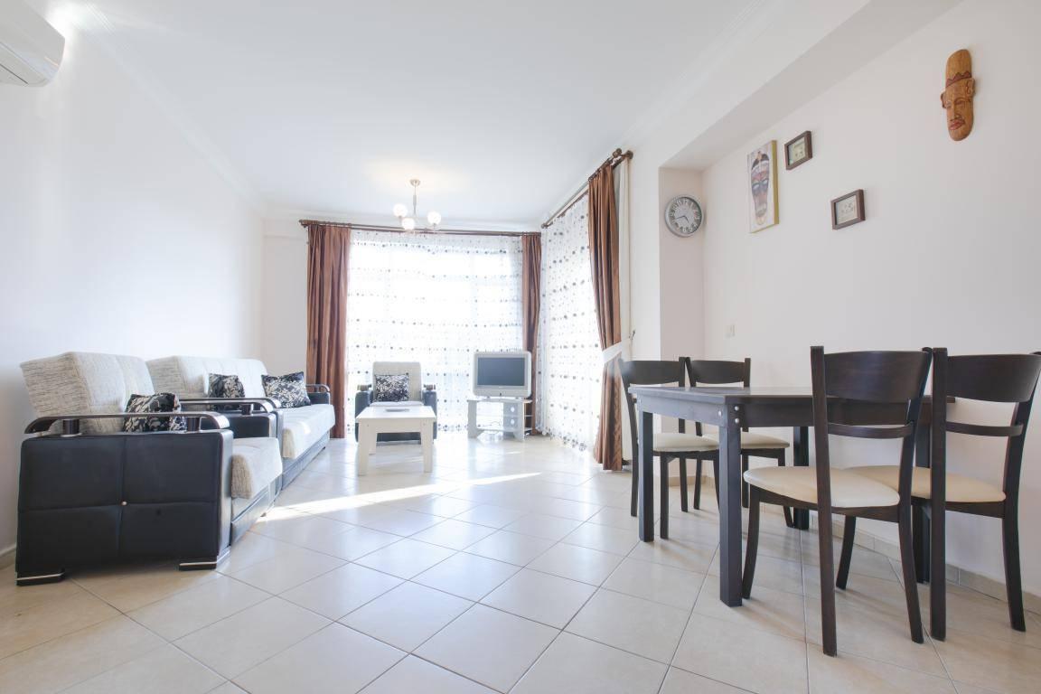 Didim Akbük'te Denize Yakın Konumda, Ortak Havuzlu, Bahçeli Yazlık-42435