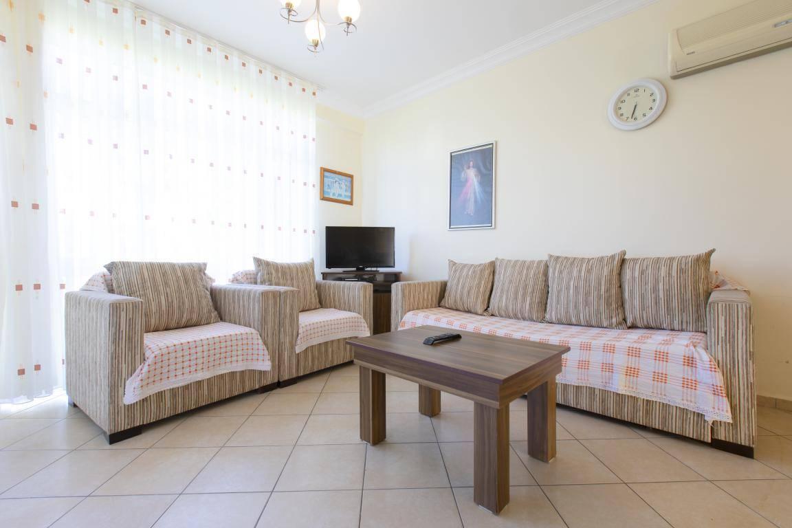 Didim Akbük'te Denize Sıfır Konumda, Ortak Havuzlu, Bahçeli Daire-42834