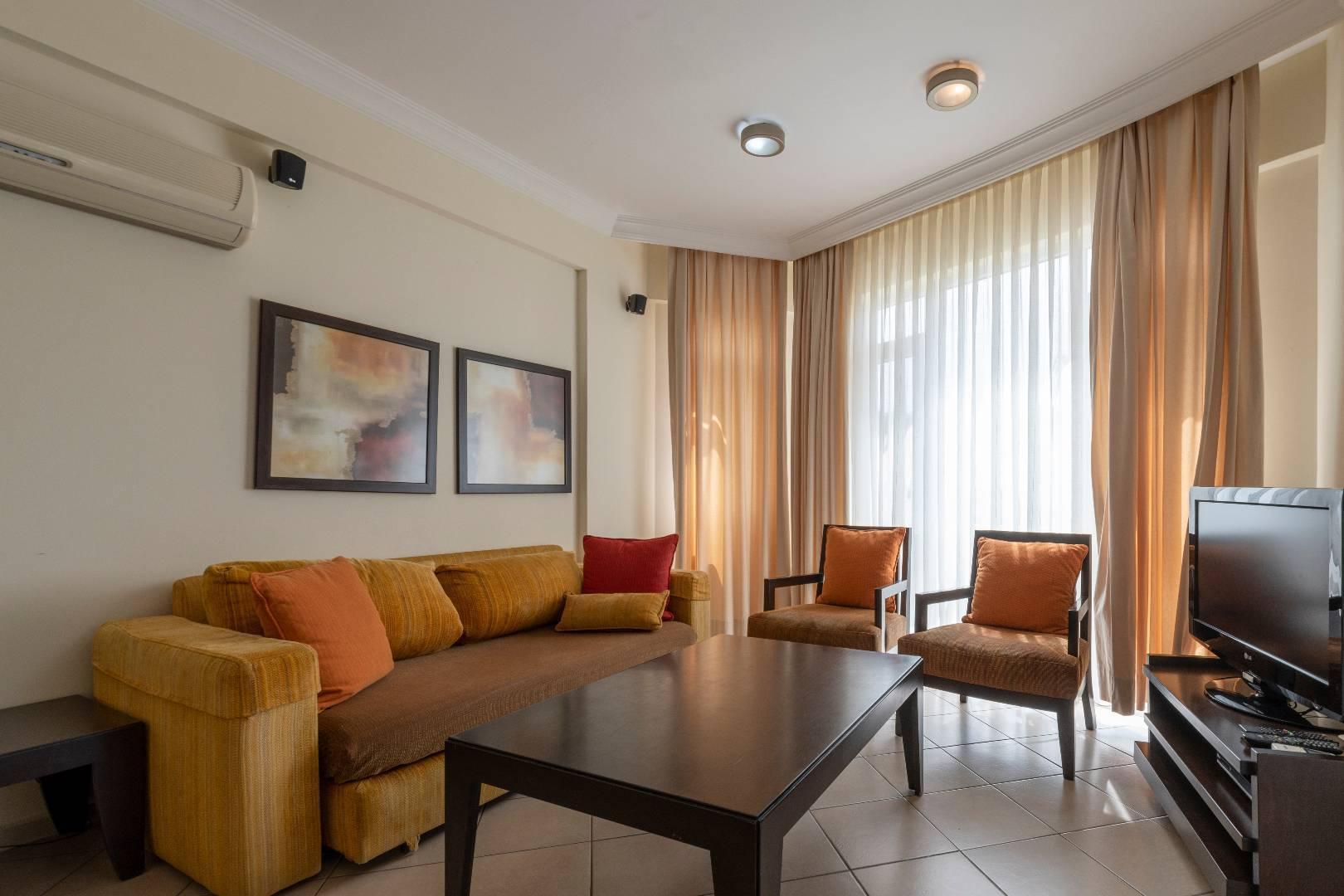 Didim Akbük'te Özel Plajlı Tesiste, Ailelere Uygun, Yazlık Ev-29479