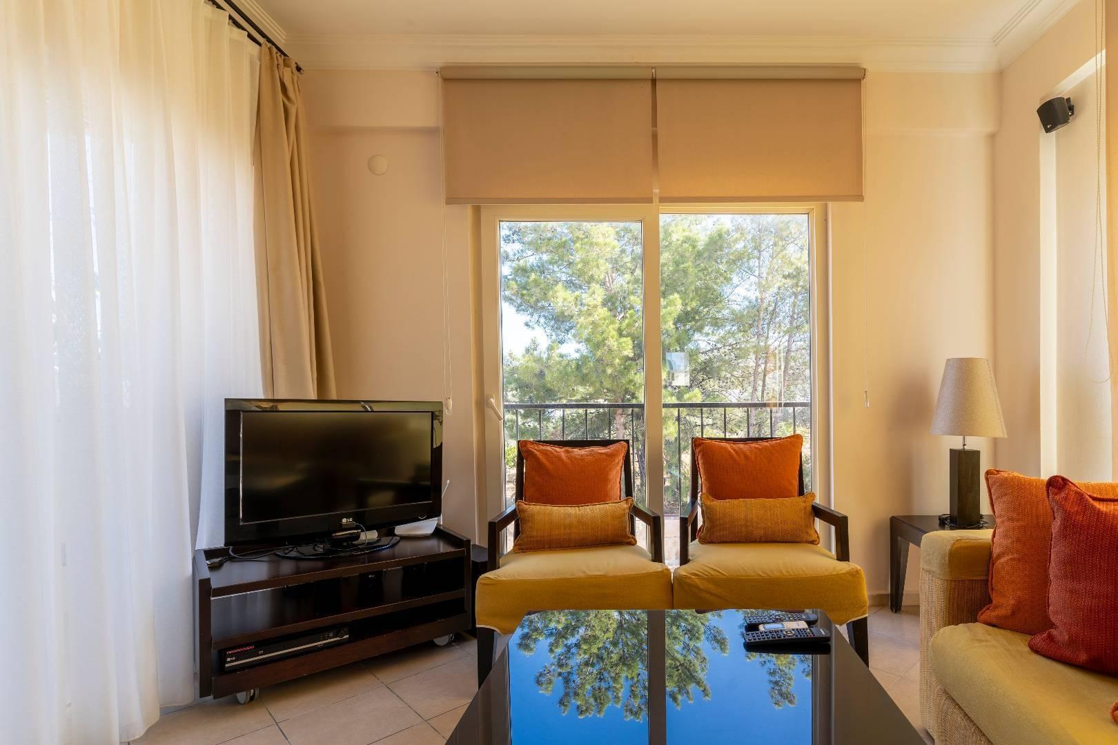 Didim Akbük'te Tesis İçerisinde, Denize Sıfır, Havuzlu, Tatil Evi-39049