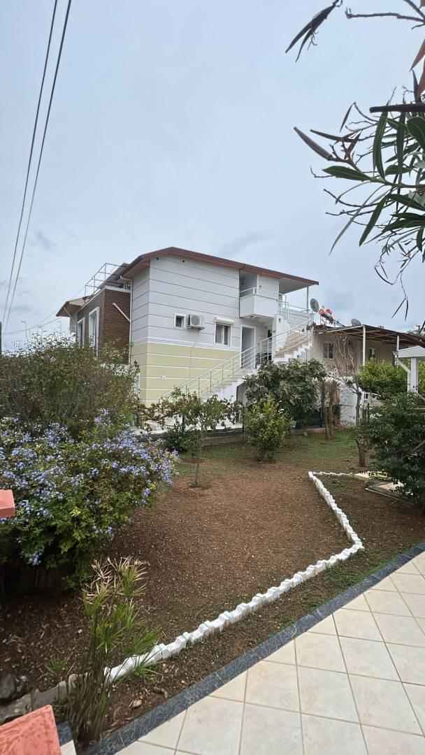 Didim Altınkum'da Merkezi Konumda, 4 Kişilik, Konforlu Suit-43817