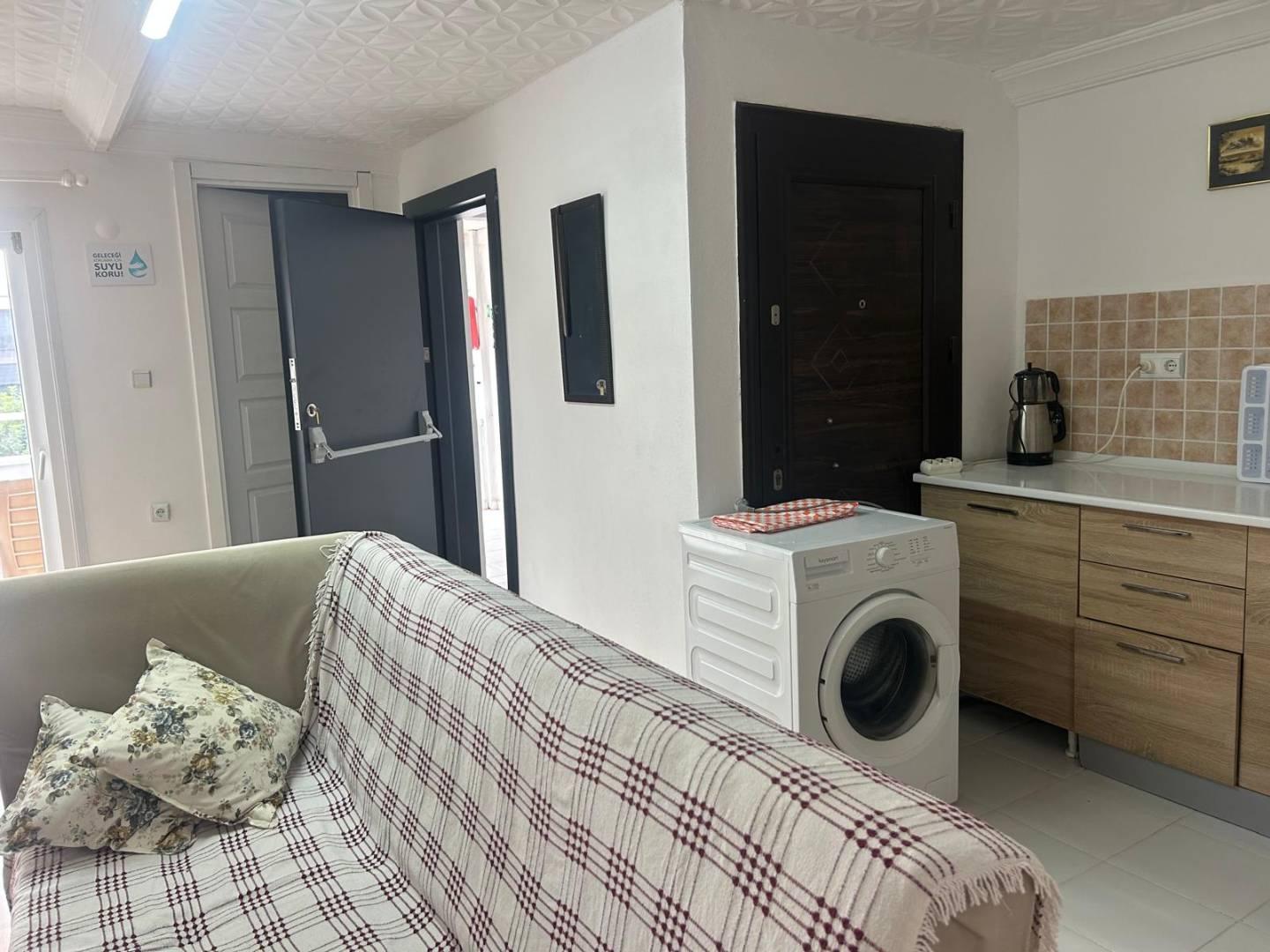 Didim Altınkum'da Merkezi Konumda, 4 Kişilik, Konforlu Suit-43817