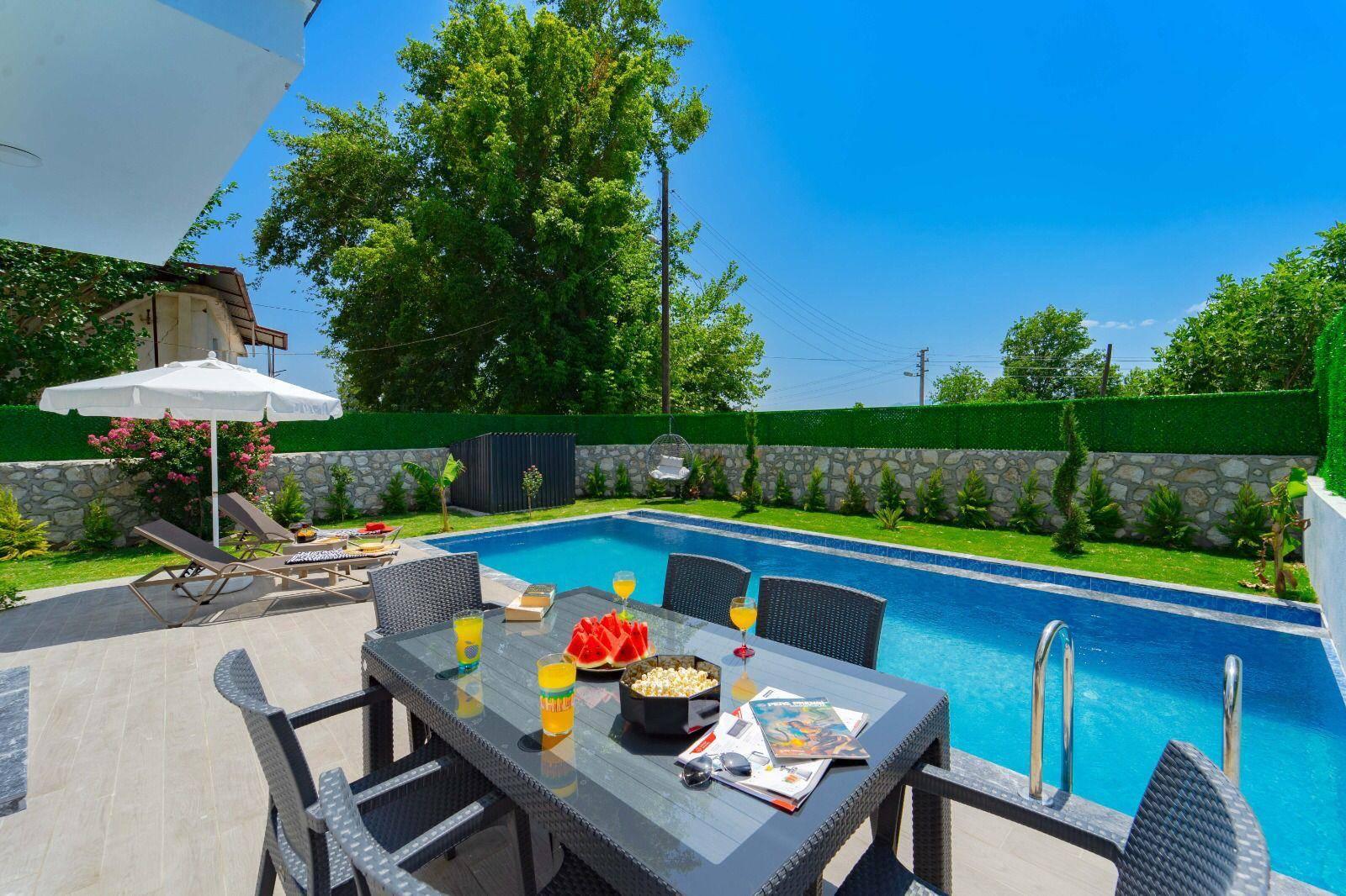 Muğla Seydikemer'de Doğa Manzaralı, Özel Havuzlu, 6 Kişilik Villa-29147