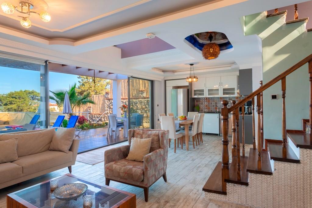 Fethiye Ölüdeniz'de Vadi Manzaralı, Özel Havuzlu, Modern Kiralık Villa-18042