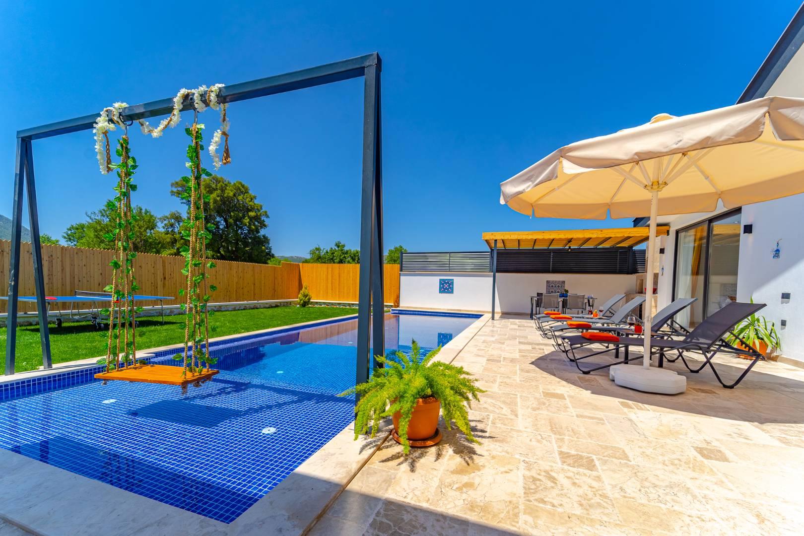 Kaş Bezirgan'da Enfes Doğada, Özel Havuzlu, Kiralık Villa-27732