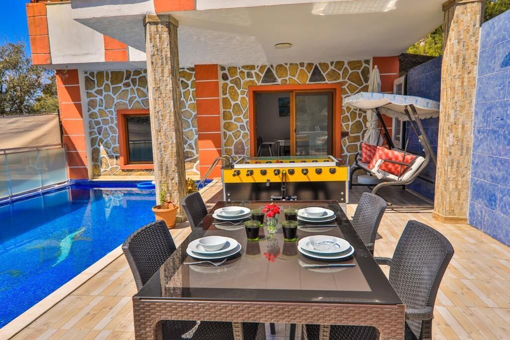 Kaş İslamlar'da Korunaklı, Özel Havuzlu, Jakuzili, 4 Kişilik Villa-12077