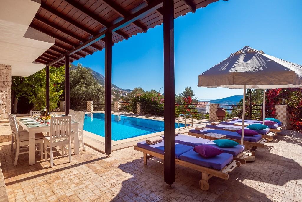 Kalkan'da Muhteşem Taş Mimarisine Sahip, Özel Havuzlu, Kiralık Villa-13020