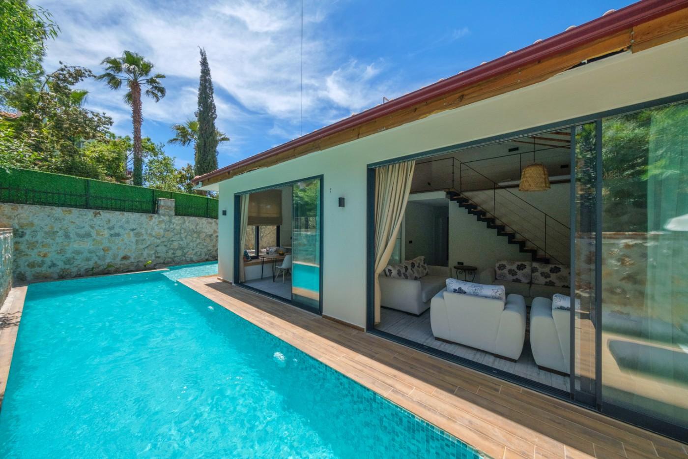 Fethiye Ölüdeniz'de Lüks Mimariye Sahip, Özel Havuzlu, Kiralık Villa-20484
