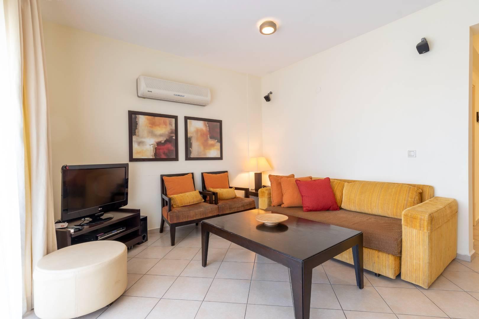 Didim Akbük'te Denize Sıfır, Tesis İçerisinde, Şık Dubleks Ev-14640