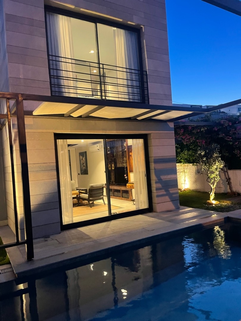 Muğla Bodrum'da Eşsiz Deniz Manzaralı, Özel Havuzlu, Modern Villa