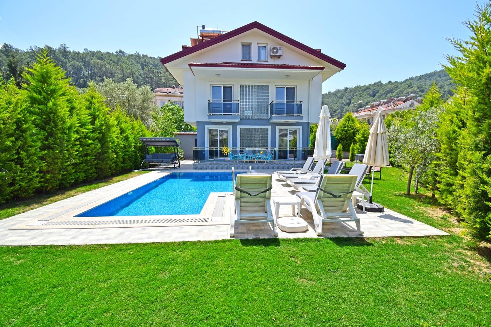 Fethiye Ölüdeniz'de Merkezi Konumda, Özel Havuzlu, Kiralık Villa