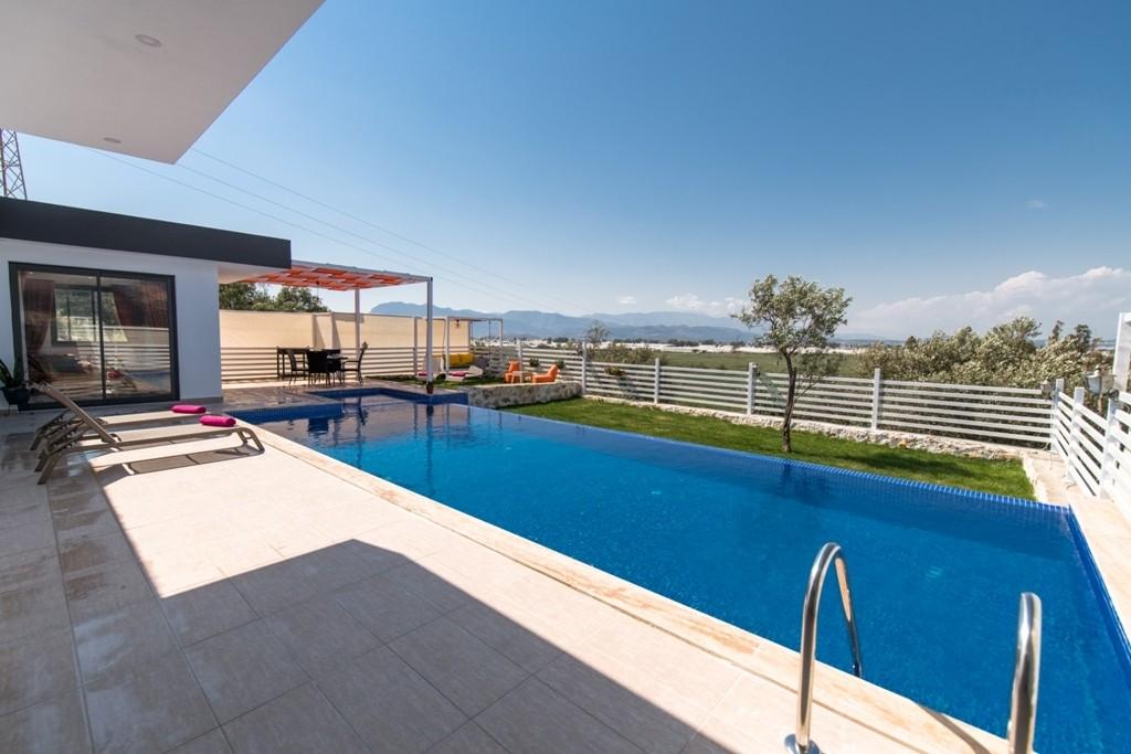 Kalkan Patara'da Doğayla İç İçe, Açık ve Kapalı Havuzlu, Bahçeli Villa-15641