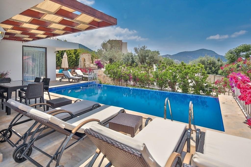 Kaş Kalkan'da Denize Yakın Konumda, Özel Havuzlu, Lüks Villa-15645