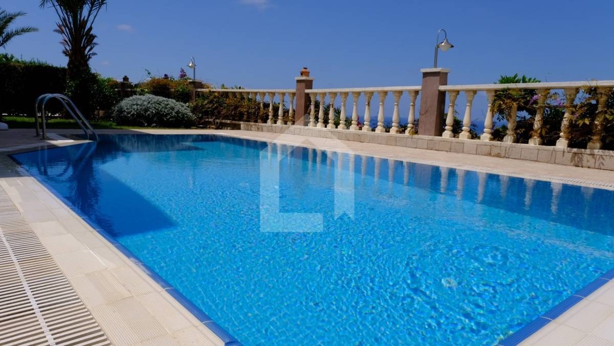 Alanya'da Özel Havuzlu, Tesis İçerisinde, Yazlık Villa