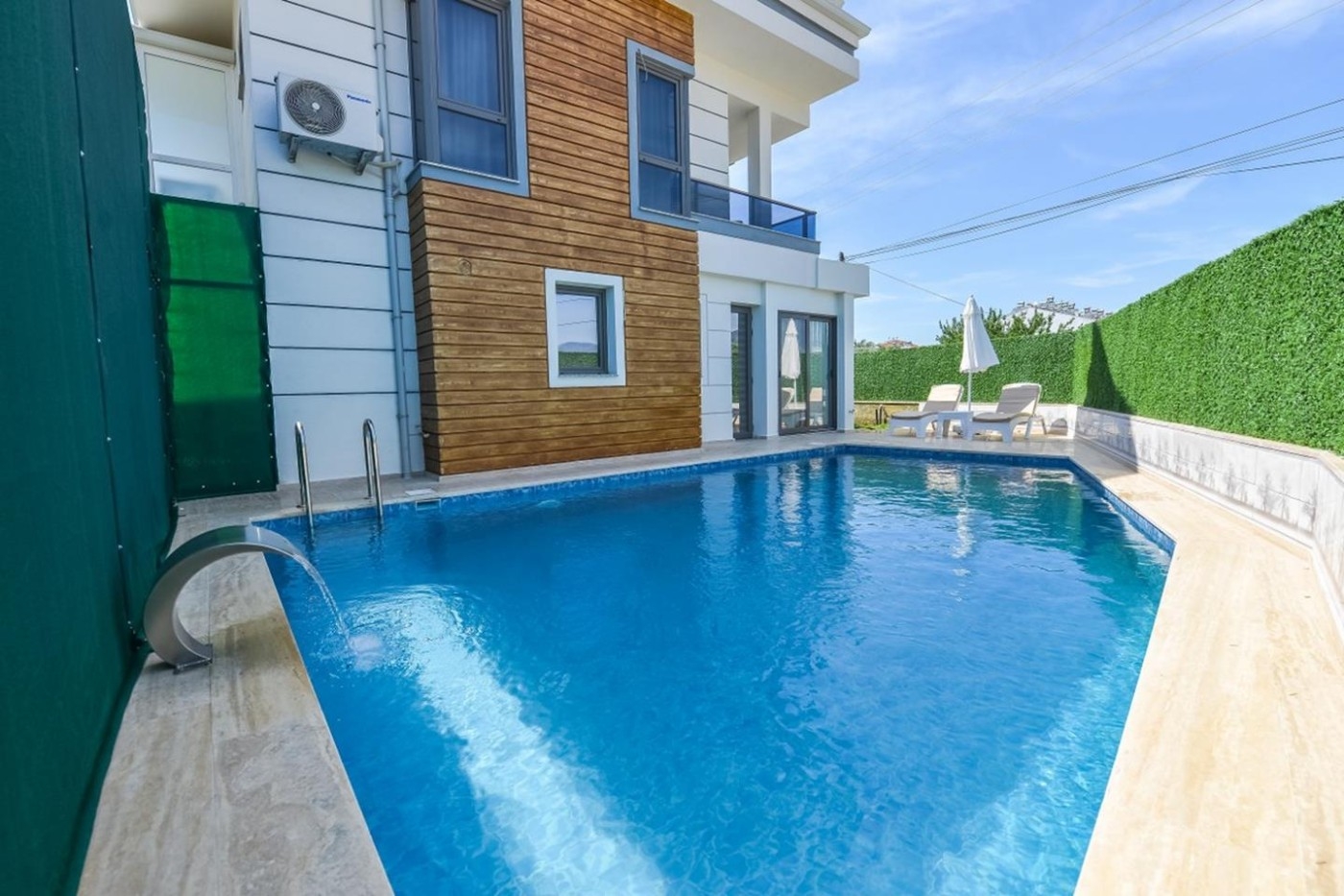 Muğla Fethiye'de Modern İç Dizayna Sahip, Özel Havuzlu, Lüks Villa