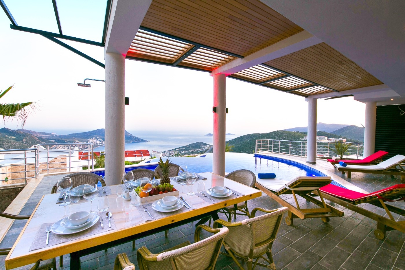 Kaş İslamlar'da Muhteşem Doğada, Özel Havuzlu, Lüks Villa