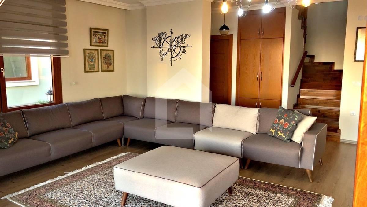 Balıkesir Edremit'te Doğa ve Deniz Manzaralı, 6 Kişilik, Lüks Villa-25432