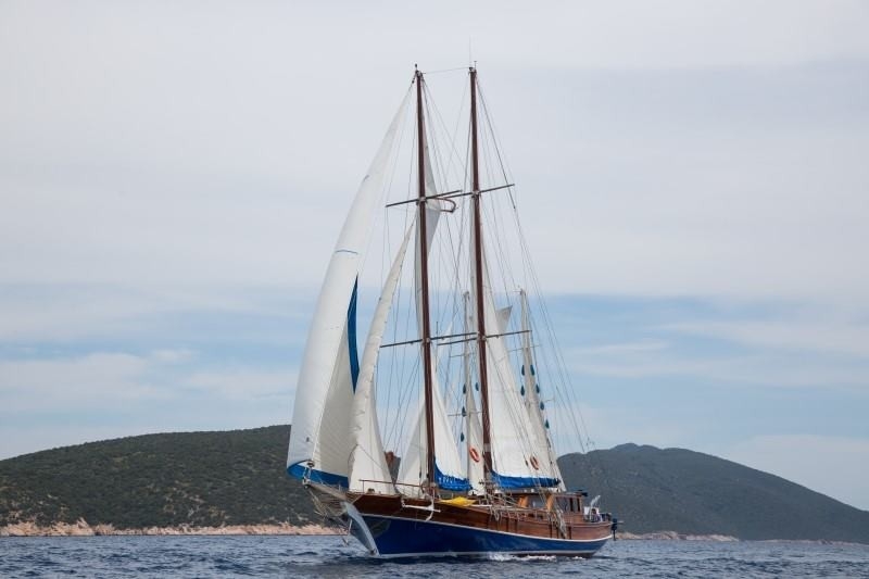 Bodrum'un Eşsiz Doğasında, 12 Kişilik, Kiralık Konforlu Gulet