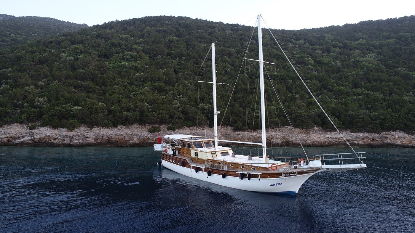 Bodrum'da Eşsiz Güzellikler Eşliğinde, 6 Kabinli, Konforlu Tekne
