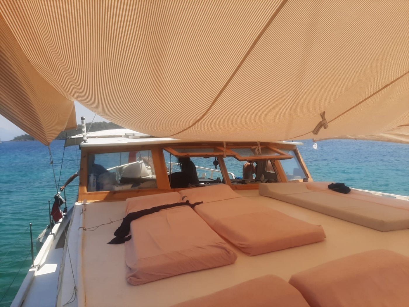 Gökova'nın Yemyeşil Doğası ve Eşsiz Suları Eşliğinde, Konforlu Gulet