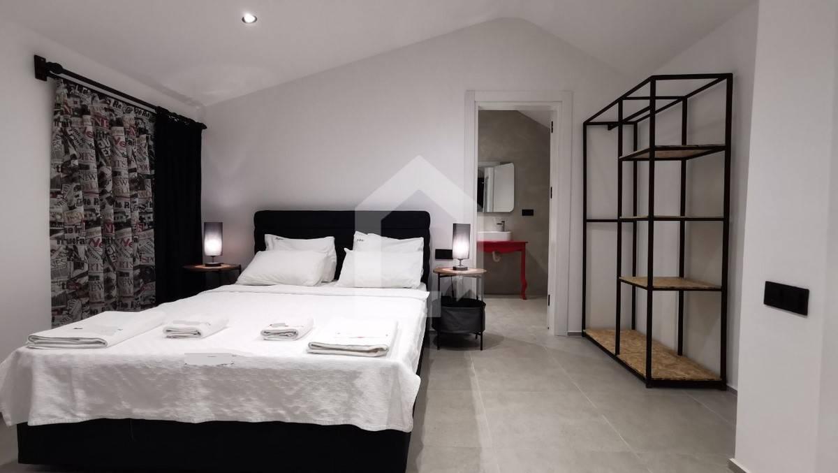 Serik Kadriye'de Ferah Tasarımlı, Yetişkin ve Çocuk Havuzlu, 3+1 Villa-22306