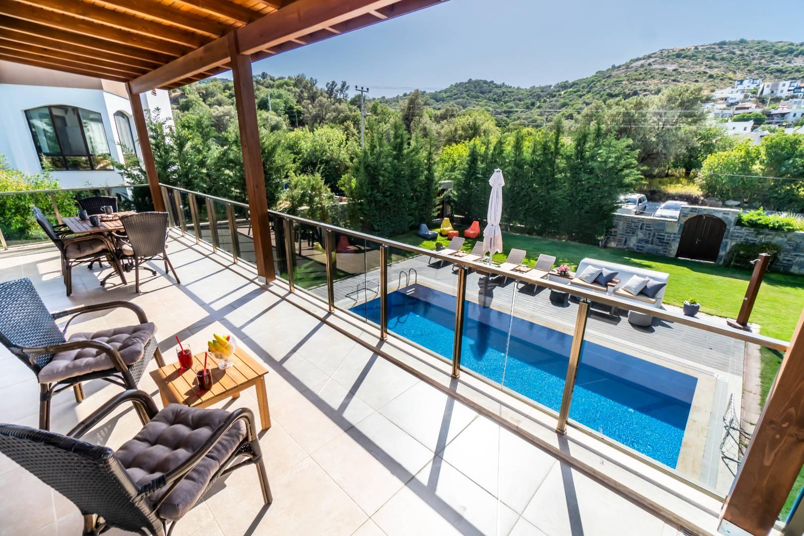 Bodrum Yalıkavak'ta Merkezi Konumda, Özel Havuzlu, Konforlu Villa-27512