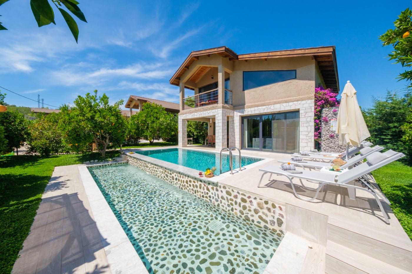 Fethiye'de Portakal Ağaçları Arasında, Özel Havuzlu, Kiralık Villa-17187