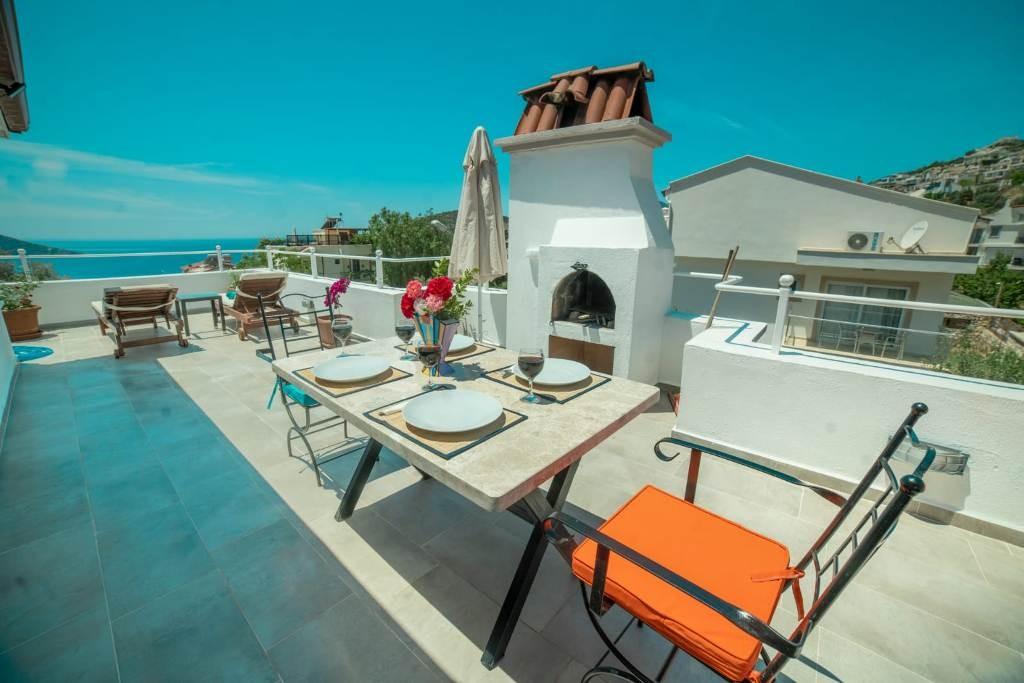 Kaş Kalkan'da Merkeze ve Denize Yakın, Jakuzili, 2 Kişilik Suit-15665