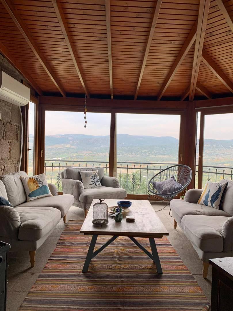 Çanakkale Behram'da Muhteşem Vadi Manzaralı, 8 Kişilik, Tarihi Taş Ev-29019