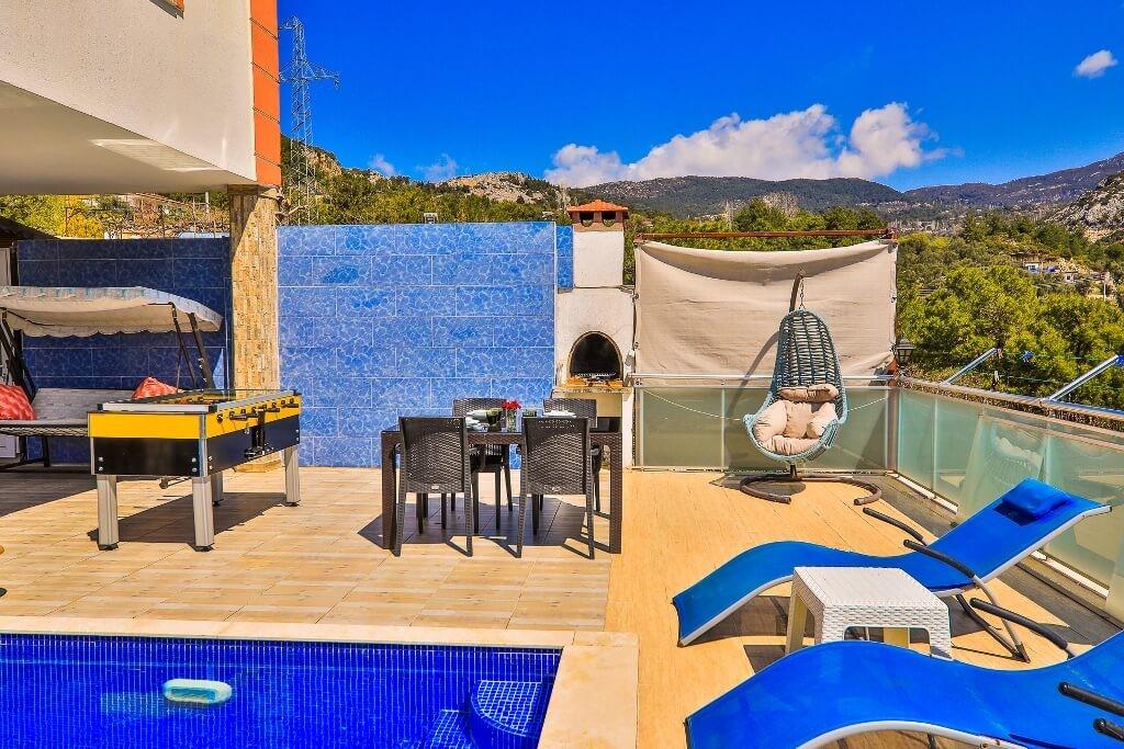 Kaş İslamlar'da Korunaklı, Özel Havuzlu, Jakuzili, 4 Kişilik Villa-12077
