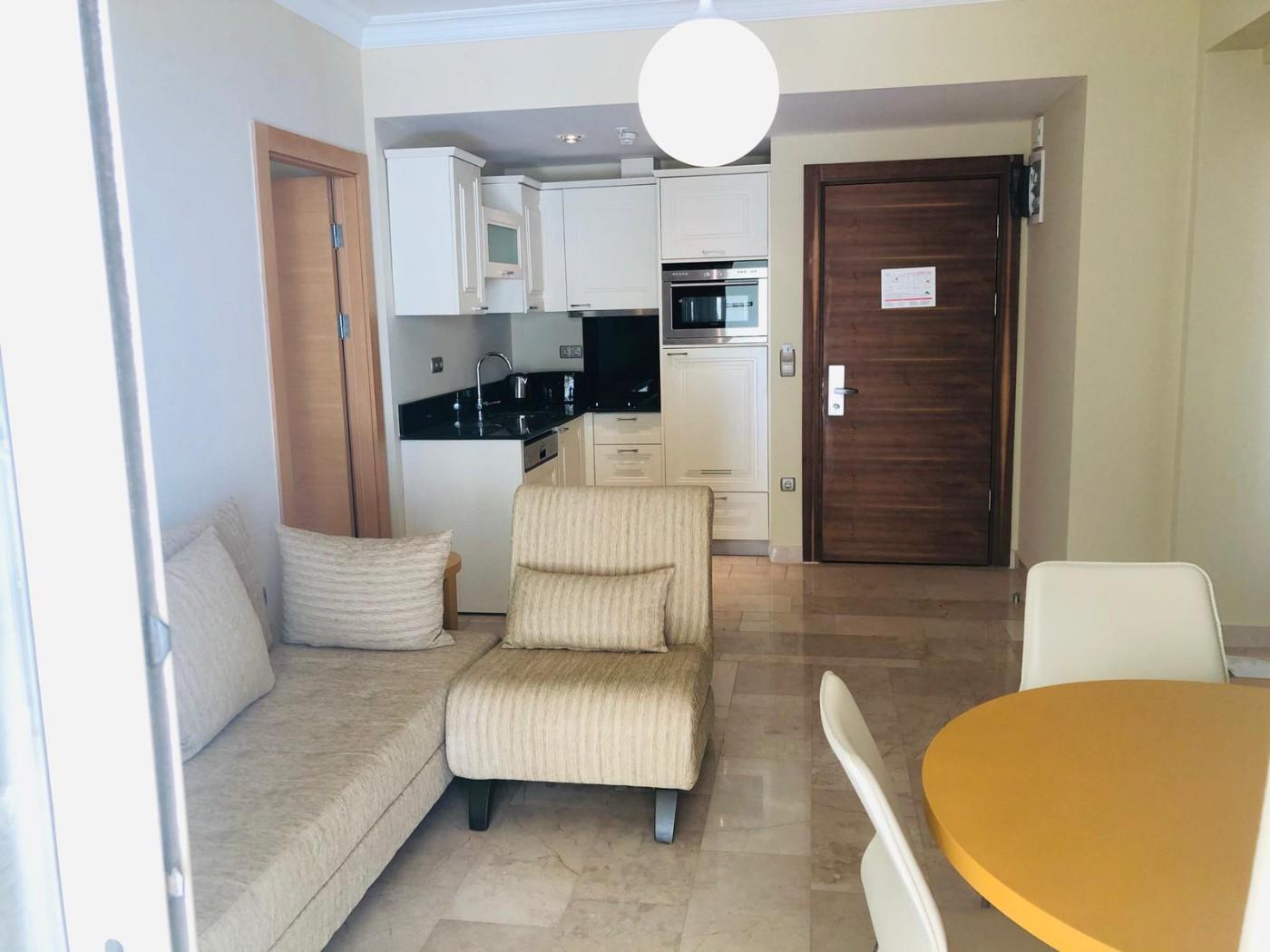 Alanya Kargıcak'ta Tesis İçerisinde, Ortak Havuzlu, Modern Suit-22991