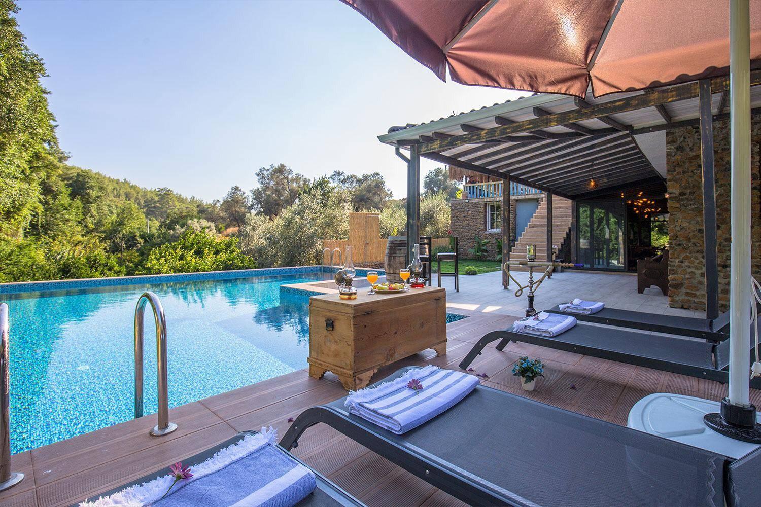 Fethiye İnlice'de Doğayla İç İçe, Özel Havuzlu, Geniş Villa-31734