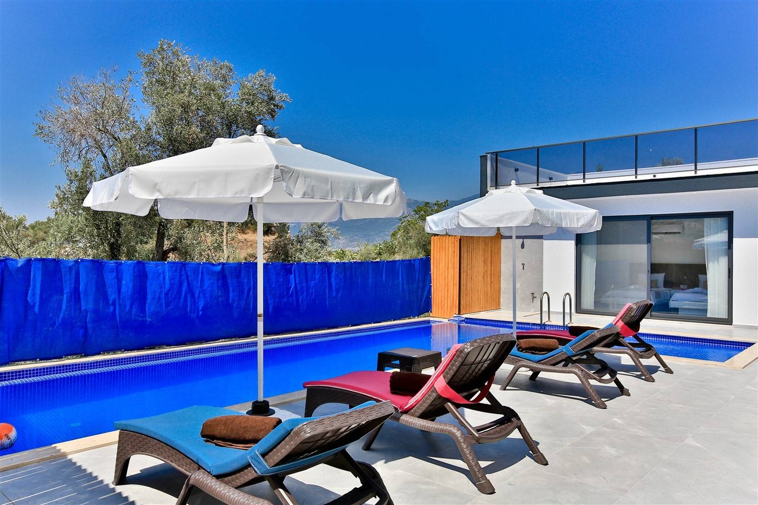 Kaş Patara'da Nezih Konumda, Özel Havuzlu, Modern Villa