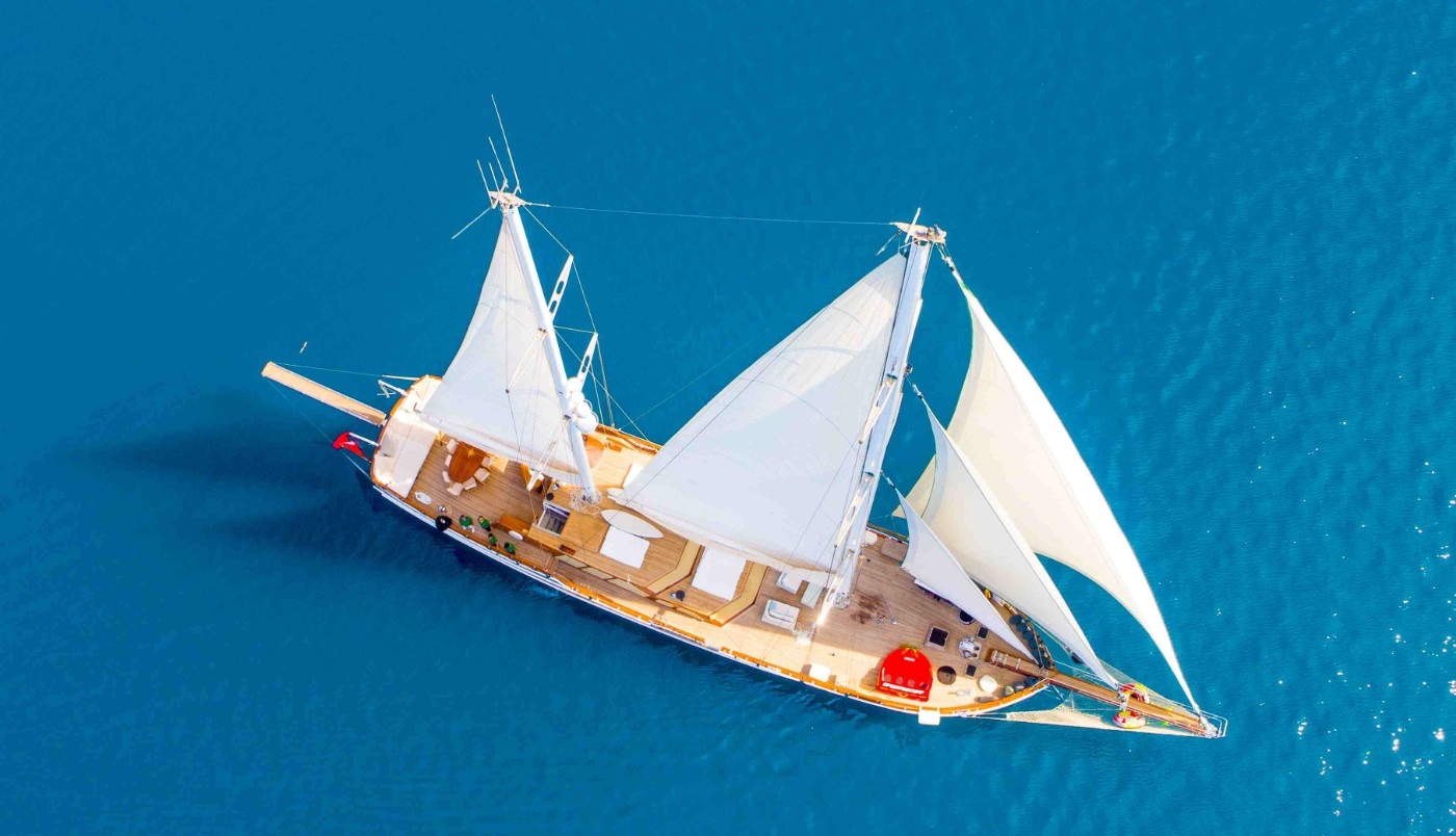 Bodrum'un Enfes Sularında, 14 Kişilik Delüks Gulet