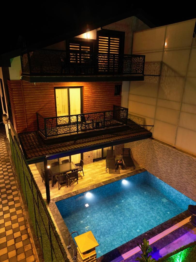 Muğla Fethiye'de Merkeze Yakın, Özel Havuzlu, Şık Villa