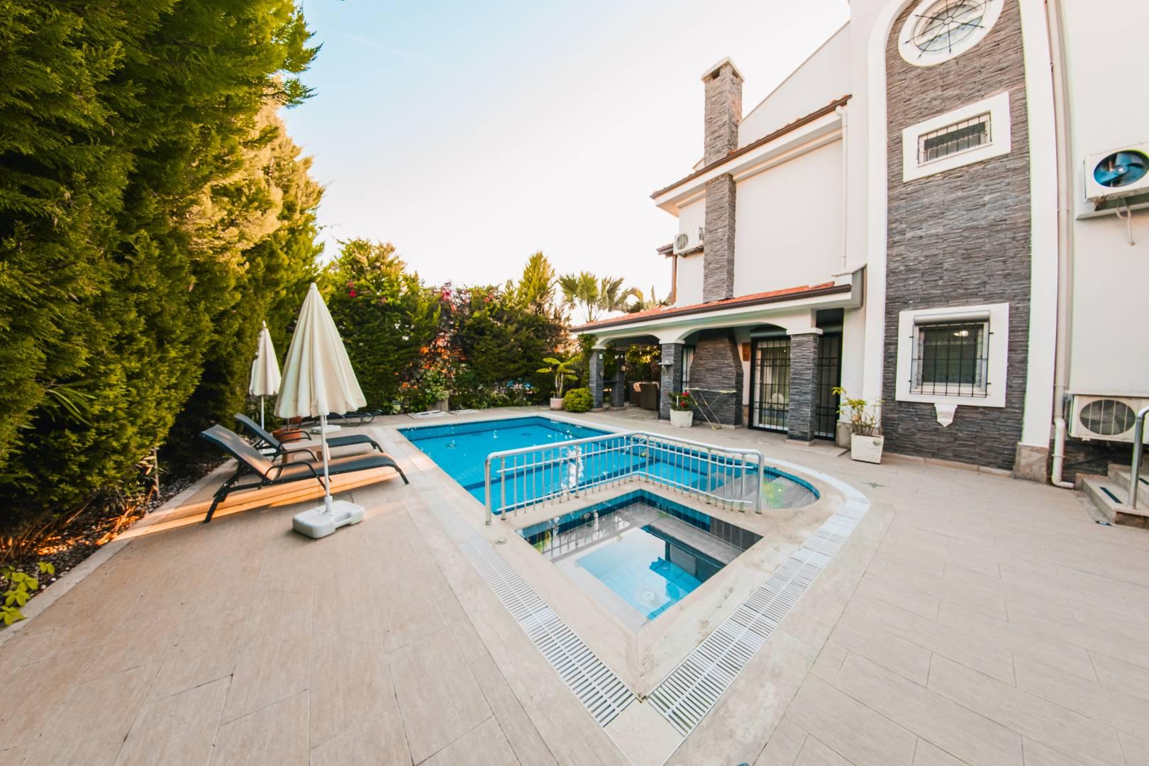 Fethiye Çalış'ta Muhteşem Doğada, Özel Havuzlu, 4+1 Villa-31732
